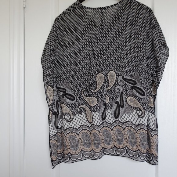 COPY - Ricki's Paisley print poncho style sheer blouse - Picture 7 of 10
